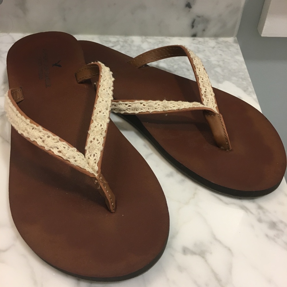 American eagle flip flops